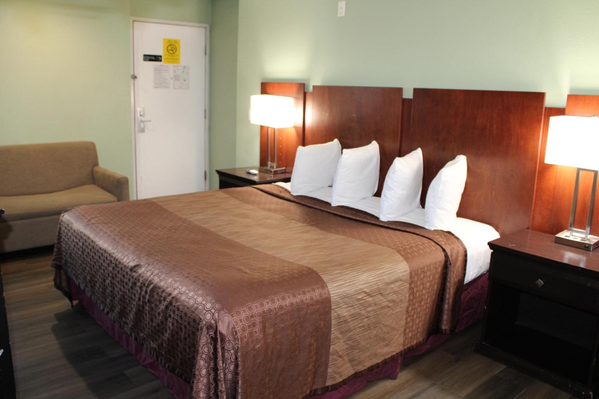 Rancho California Hotel Temecula