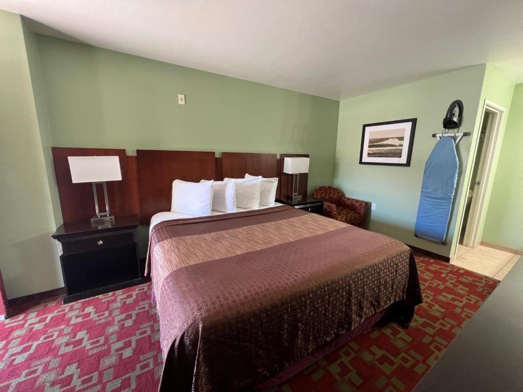 Hotel Rancho California
